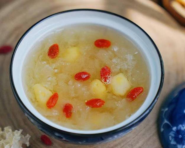 明日大雪,别忘:蒸3红,煮2白,忌1样,养阳防寒强筋骨,温暖舒适过冬